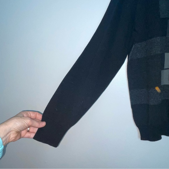Perry Ellis NWT Sweater Crewneck Long Sleeves Block Style Black Gray Large - Picture 2 of 9